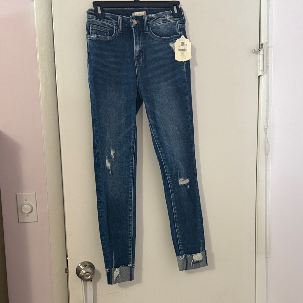 NWT Altar'd State Women's Dark Blue Distressed Skinny Jeans